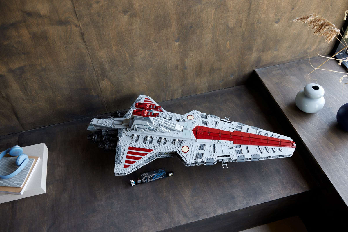Venator-Class Republic Attack Cruiser™