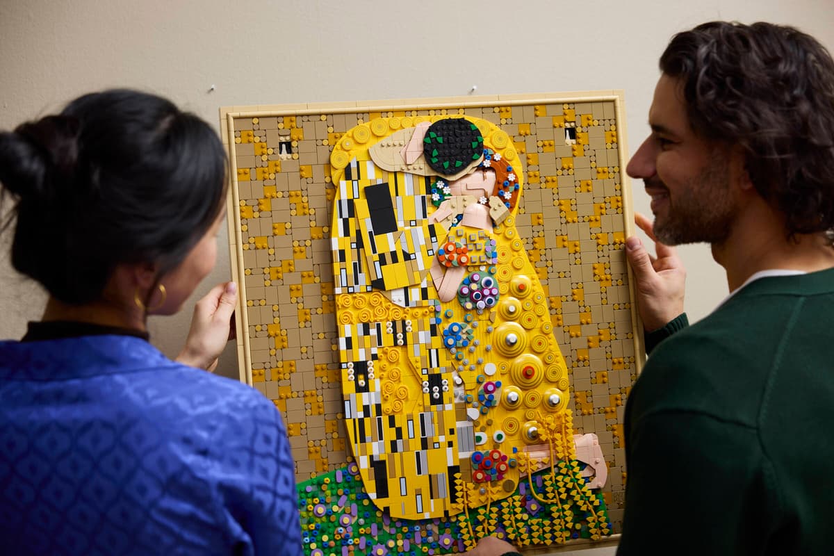 Gustav Klimt – The Kiss