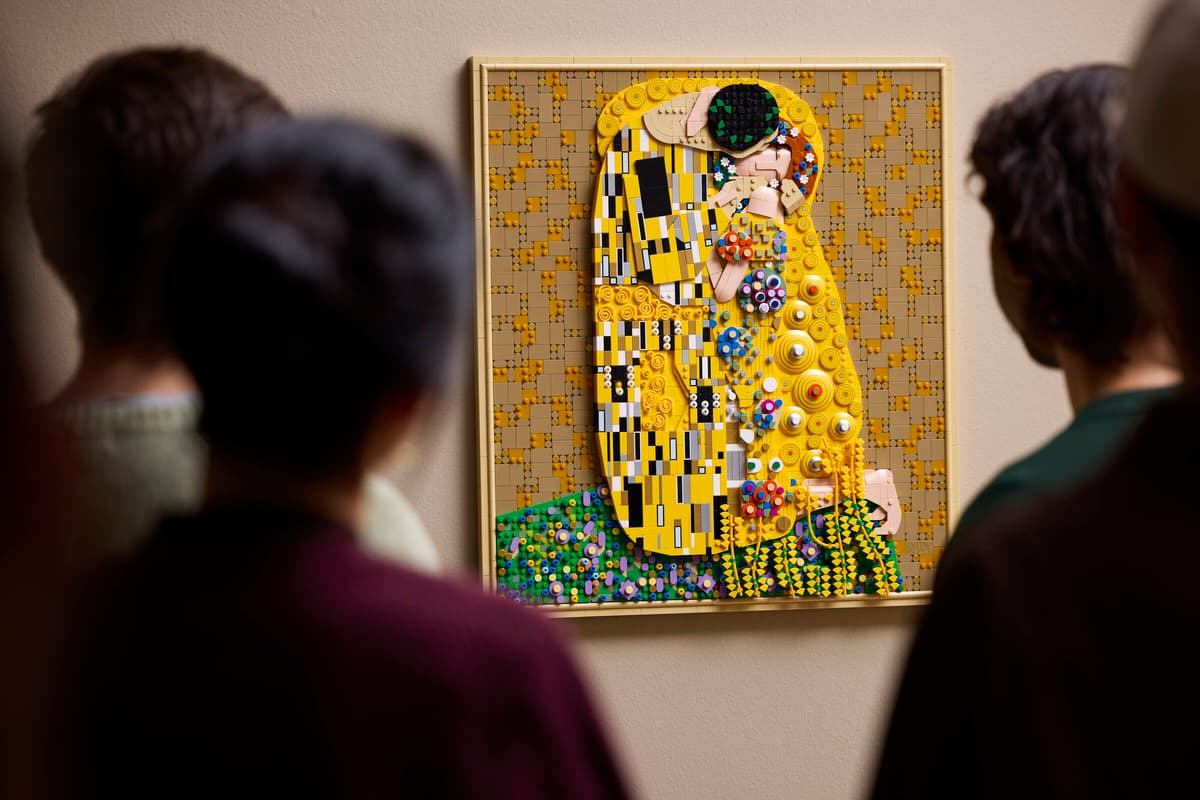 Gustav Klimt – The Kiss